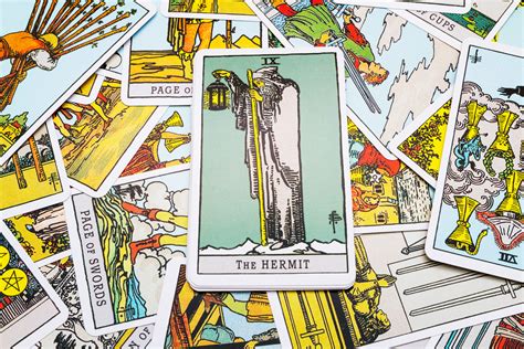 carta del tarot el ermitaño|El Ermitaño Tarot Cartas Significado: Las respuestas están